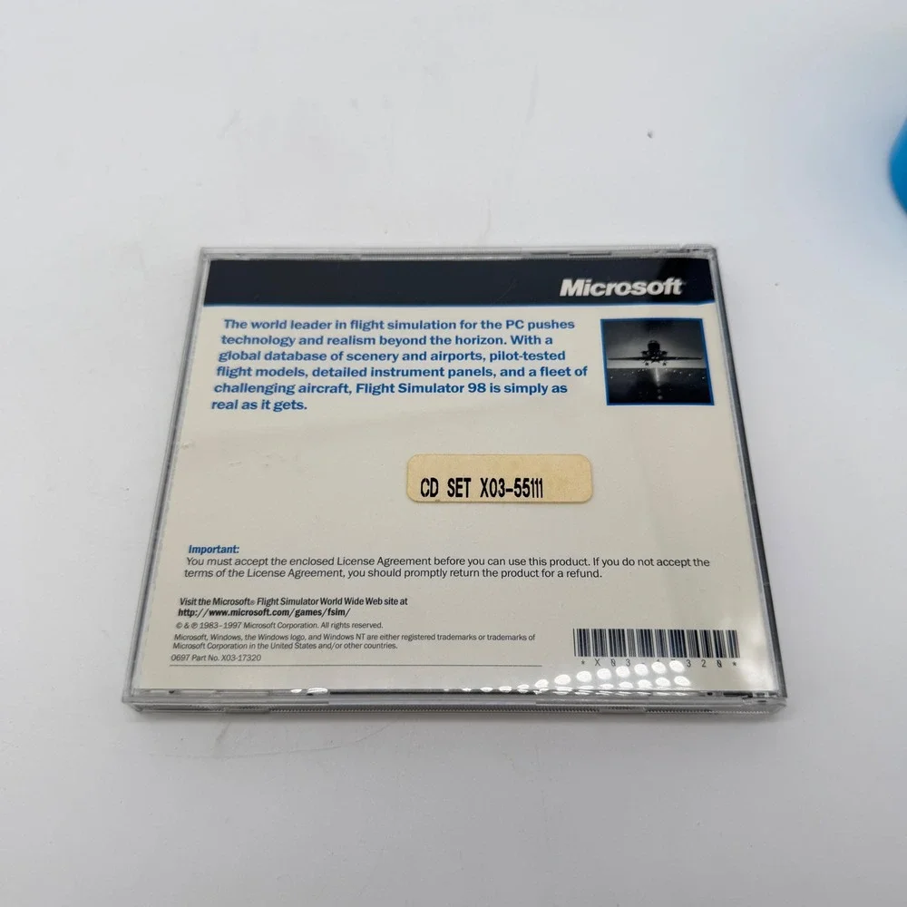 Microsoft Flight Simulator 98 PC Big Box Vintage Game Pilot's Handbook CD-ROM